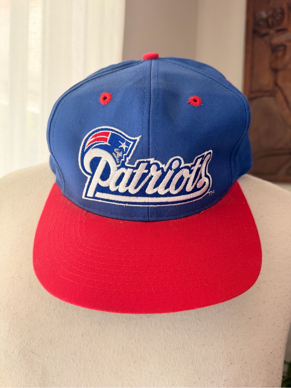 Vintage 90s New England Patriots KMG Pro Model Snapback Hat NFL